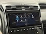 Hyundai Tucson 1.6 T-GDI MHEV Comfort Smart / Android Auto/Apple Carplay / Lederen Bekleding / Navigatie / Climate Control / Camera / Cruise Control / Draadloze Telefoonlader / Elektrische Stoel / Stoelverwarming / Lane Assist / Krell Audio / DAB /