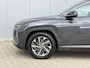 Hyundai Tucson 1.6 T-GDI MHEV Comfort Smart / Android Auto/Apple Carplay / Lederen Bekleding / Navigatie / Climate Control / Camera / Cruise Control / Draadloze Telefoonlader / Elektrische Stoel / Stoelverwarming / Lane Assist / Krell Audio / DAB /