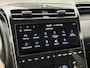 Hyundai Tucson 1.6 T-GDI MHEV Comfort Smart / Android Auto/Apple Carplay / Lederen Bekleding / Navigatie / Climate Control / Camera / Cruise Control / Draadloze Telefoonlader / Elektrische Stoel / Stoelverwarming / Lane Assist / Krell Audio / DAB /