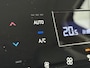 Hyundai Tucson 1.6 T-GDI MHEV Comfort Smart / Android Auto/Apple Carplay / Lederen Bekleding / Navigatie / Climate Control / Camera / Cruise Control / Draadloze Telefoonlader / Elektrische Stoel / Stoelverwarming / Lane Assist / Krell Audio / DAB /