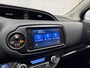 Toyota Yaris 1.5 Hybrid Dynamic | Parkeersensoren | Apple Carplay / Android Auto | Y20 Editie | Winterbandenset |
