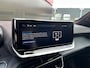 Peugeot e-2008 EV Allure Avantage 54 kWh | 11 kW lader | Airco (automatisch) | Apple Carplay/Android Auto|telefoonintegratie premium3-Fase | 11 kW lader | Airco (automatisch) | Apple Carplay/Android Auto|telefoonintegratie premium