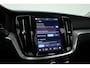 Volvo V60 2.0 T6 Plug-in hybrid AWD Plus Dark | SOH 101.9% | Forest Lake | Pano | Head-Up | Harman Kardon | 360cam | Pilot Assist | Stoel-Stuurverw.