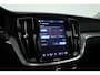 Volvo V60 2.0 T6 Plug-in hybrid AWD Plus Dark | SOH 101.9% | Forest Lake | Pano | Head-Up | Harman Kardon | 360cam | Pilot Assist | Stoel-Stuurverw.