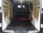Peugeot e-Expert EV L2 75 kWh | Navi | Airco | Camera | Cruise control | DAB | Bankje | PDC achter | Lat om lat |