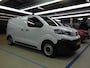 Peugeot e-Expert EV L2 75 kWh | Navi | Airco | Camera | Cruise control | DAB | Bankje | PDC achter | Lat om lat |