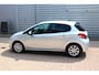 Peugeot 208 1.2 PureTech Active O.a: Navi, Clima, Cruise, DAB, PDC, Carplay, Etc. All-in prijs!