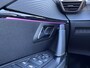 Peugeot 208 Hybrid 100PK e-DCS6 GT Automaat | Panoramadak | Camera | Sfeerverlichting | Draadloze Apple Carplay / Android Auto | 1e Eigenaar | Dealer Onderhouden | | Cruise control | DAB ontvanger | Elektrische ramen achter