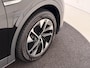 Volkswagen ID.4 Pro 77 kWh | SoH 96% | Warmtepomp | Navigatie | Stoel- en stuurwielverwarming | Adaptieve cruise control | CarPlay | Voorklimatisering | Parkeersensoren |