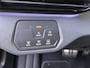 Volkswagen ID.4 Pro 77 kWh | SoH 96% | Warmtepomp | Navigatie | Stoel- en stuurwielverwarming | Adaptieve cruise control | CarPlay | Voorklimatisering | Parkeersensoren |