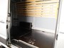 Volkswagen Crafter 35 2.0 TDI L3H3 Highline EURO VI 140 pk Automaat | Verlengde garantie | Navigatie | Trekhaak | Parkeersensoren | Achteruitrijcamera |