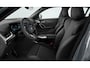 BMW IX2 eDrive20 M-Sport - Pano - Trekhaak - Memoryzetel - Stuurwiel Verwarmd