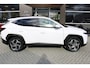 Hyundai Tucson 1.6 T-GDI PHEV Comfort Smart 4WD | DAB ontvanger | Achteruitrijcamera | Adaptive cruise control | Lane Assist | Stoel verwarming | | Achterbank in delen neerklapbaar | Achteruitrijcamera | Airco (automatisch)