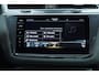 Volkswagen Tiguan 1.4TSI/245pk eHybrid R-Line|2023|Trekhaak|Panoramadak|PDC+Assist+360Camera|20"LMV|Head-up|Keyless|Matrix-LED|Blindspot