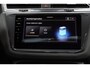 Volkswagen Tiguan 1.4TSI/245pk eHybrid R-Line|2023|Trekhaak|Panoramadak|PDC+Assist+360Camera|20"LMV|Head-up|Keyless|Matrix-LED|Blindspot