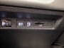 Peugeot 308 SW 1.6 Plug-in Hybrid 180 Active Pack Business Apple Carplay / Android Auto | LED Koplampen | 17"" lichtmetalen velgen | Trekhaak | Climate Controle | Cruise Controle | Parkeersensoren | | Apple Carplay/Android Auto|telefoonintegratie premium | Bestuurdersstoel in hoogte verstelbaar | Buitenspiegels elektrisch verstel- en verwarmbaar