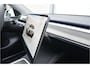 Tesla Model Y Long Range AWD 75 kWh AutoPilot3.0 Ryzen, div accessoires!