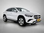 Mercedes-Benz GLA 250 e Plug-In Hybride | Trekhaak | Stoelverwarming | DAB | LED | Parkeerpakket met Camera | Inclusief 24 maanden Mercedes-Benz Certified garantie voor Europa.