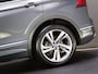 Volkswagen Tiguan 1.5 TSI R-Line Business+ (IQ-LIGHTS, PANO, ADAPTIVE CRUISE, SFEERVERLICHTING, STOELVERWARMING, STUUR VERWARMD)