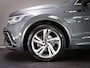 Volkswagen Tiguan 1.5 TSI R-Line Business+ (IQ-LIGHTS, PANO, ADAPTIVE CRUISE, SFEERVERLICHTING, STOELVERWARMING, STUUR VERWARMD)