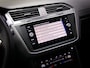 Volkswagen Tiguan 1.5 TSI R-Line Business+ (IQ-LIGHTS, PANO, ADAPTIVE CRUISE, SFEERVERLICHTING, STOELVERWARMING, STUUR VERWARMD)