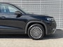 Volkswagen Tayron 1.5 eTSI Business Life 7p / Resterende Fabrieksgarantie tot 25-08 2027 / Trekhaak / 7 Persoons / 18'' LMV / VW