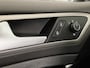 Volkswagen Golf 1.0 TSI Business Edition Connected 115PK | Navigatie | Sportstoelen | Parkeersensoren |