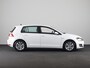 Volkswagen Golf 1.0 TSI Business Edition Connected 115PK | Navigatie | Sportstoelen | Parkeersensoren |