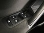 Volkswagen Golf 1.0 TSI Business Edition Connected 115PK | Navigatie | Sportstoelen | Parkeersensoren |