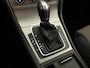 Volkswagen Golf 1.0 TSI Business Edition Connected 115PK | Navigatie | Sportstoelen | Parkeersensoren |