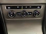 Volkswagen Golf 1.0 TSI Business Edition Connected 115PK | Navigatie | Sportstoelen | Parkeersensoren |