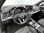 Audi Q5 55 TFSI e S edition 367 PK | Automaat | Trekhaak | Stoelverwarming | Stuurverwarming | Adaptive Cruise Control | Apple Carplay | Android Auto | Parkeersensoren | Elektrisch inklapbare spiegels | Elektrische achterklep |
