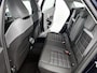 Citroën C4 Plus Hybrid 145pk Automaat | Navigatie via Apple Carplay / Android auto | Achteruitrijcamera | Climate Control | Cruise Control | Parkeersensoren | Elektrisch inklapbare spiegels | Stof/kunstlederen comfortstoelen | Armsteun | DAB+ radio | Bluetooth | Led koplampen | Adaptief demping systeem | Digitaal instrumentenpaneel |