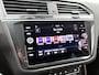Volkswagen Tiguan 1.4 TSI Comfortline Business 125 PK | Trekhaak | Climate Control | Parkeersensoren voor + achter | Cruise Control | Donker getinte ramen |