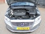 Volvo V70 2.0 T4 190pk Polar+ Standkachel/Dakraam/Leder/Voorruitverw./Stoelverw./Trekhaak/18inch