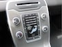 Volvo V70 2.0 T4 190pk Polar+ Standkachel/Dakraam/Leder/Voorruitverw./Stoelverw./Trekhaak/18inch