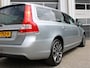 Volvo V70 2.0 T4 190pk Polar+ Standkachel/Dakraam/Leder/Voorruitverw./Stoelverw./Trekhaak/18inch