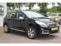 Peugeot 2008 1.2 111PK Allure. LMV, CLIMA, Trekhaak, Hoogzit!!