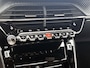 Peugeot e-2008 SUV EV GT Pack 50 kWh 136pk | Accu 92% | Navigatie | Panoramisch schuif-kanteldak | Achteruitrijcamera | Lederen sportstoelen | Stoelverwarming | Full Led koplampen | 3D Cockpit | Keyless | Adaptieve Cruise Control | Dodehoeksensor | Apple Carplay / Android Auto | DAB+ radio | Draadloze telefoonlader | Donker getint glas | 18" lichtmetalen velgen |