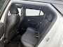 Peugeot e-2008 SUV EV GT Pack 50 kWh 136pk | Accu 92% | Navigatie | Panoramisch schuif-kanteldak | Achteruitrijcamera | Lederen sportstoelen | Stoelverwarming | Full Led koplampen | 3D Cockpit | Keyless | Adaptieve Cruise Control | Dodehoeksensor | Apple Carplay / Android Auto | DAB+ radio | Draadloze telefoonlader | Donker getint glas | 18" lichtmetalen velgen |