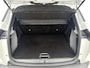 Peugeot e-2008 SUV EV GT Pack 50 kWh 136pk | Accu 92% | Navigatie | Panoramisch schuif-kanteldak | Achteruitrijcamera | Lederen sportstoelen | Stoelverwarming | Full Led koplampen | 3D Cockpit | Keyless | Adaptieve Cruise Control | Dodehoeksensor | Apple Carplay / Android Auto | DAB+ radio | Draadloze telefoonlader | Donker getint glas | 18" lichtmetalen velgen |