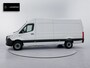 Mercedes-Benz eSprinter 0,99% RENTE - 320 L3H2 RWD 56KWH PRO | DC laden | Navigatie | Winter plus pakket |