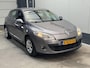 Renault Megane 1.6 Expression Aircbag lampje brandt