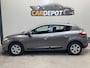 Renault Megane 1.6 Expression Aircbag lampje brandt