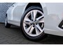 Volkswagen Golf 1.0 eTSI DSG Life Business | Navigatie | Apple Carplay | Android Auto | Stoelmassage | Stoelverwarming | Achteruitrijcamera | LED Koplampen | Cruise Control Adaptief | Parkeersensoren | Parkeerassistent