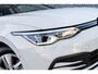 Volkswagen Golf 1.0 eTSI DSG Life Business | Navigatie | Apple Carplay | Android Auto | Stoelmassage | Stoelverwarming | Achteruitrijcamera | LED Koplampen | Cruise Control Adaptief | Parkeersensoren | Parkeerassistent