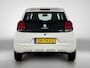 Peugeot 108 Active 68pk Automaat | Zeer lage kilometerstand! | Airco | Achteruitrijcamera | Touchscreen | Elektrische ramen | Centrale portiervergrendeling | DAB+ radio | Bluetooth | Radio/MP3 speler met stuurbediening | Zuinig en voordelig autorijden! |