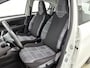 Peugeot 108 Active 68pk Automaat | Zeer lage kilometerstand! | Airco | Achteruitrijcamera | Touchscreen | Elektrische ramen | Centrale portiervergrendeling | DAB+ radio | Bluetooth | Radio/MP3 speler met stuurbediening | Zuinig en voordelig autorijden! |
