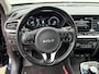 Kia Niro EV e-Niro DynamicLine 64 kWh | 97,1% SOH | Trekhaak | LED | Keyless | Navigatie | Warmtepomp | Climate Control | Cruise Control | Apple Carplay/Android Auto