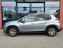 Peugeot 2008 1.2 110pk PureTech Blue Lease Allure / Trekhaak / Parkeersensoren / Riem vervangen / 4 seasons / 6 bak / Navi /